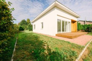 Bungalow mit direktem Zugang zum Wasser